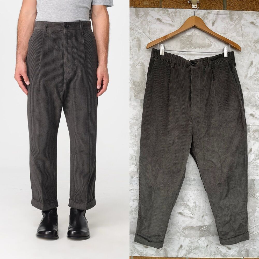 AMI Paris Tapered fit cropped broek van corduroy pants size small